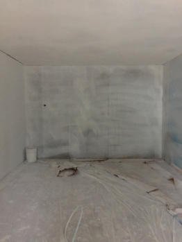 Back wall with primer